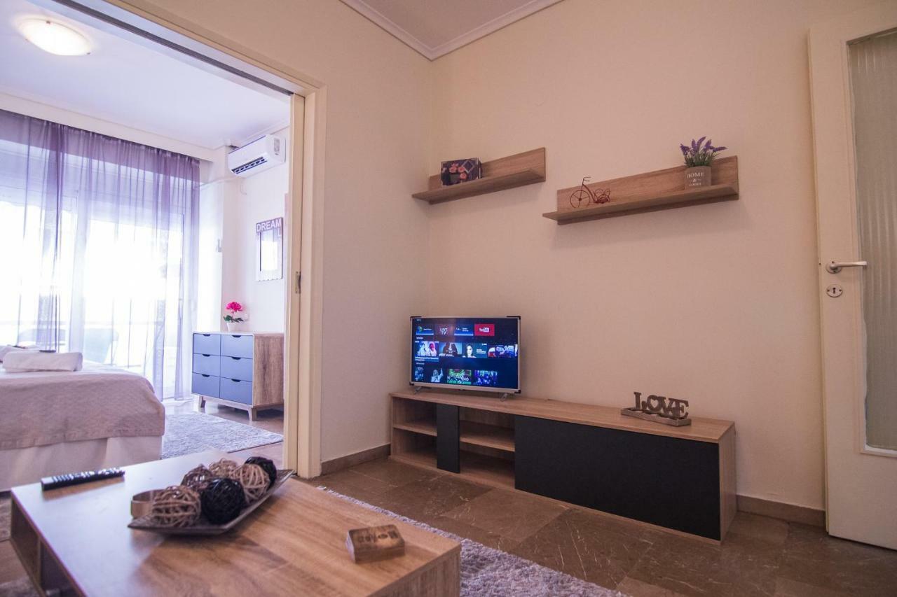 Deluxe Mitropoleos Apartment Thessaloniki Exterior photo